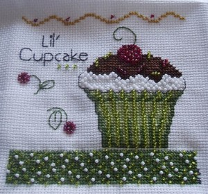 cupcake-cross-stitch-fun-1